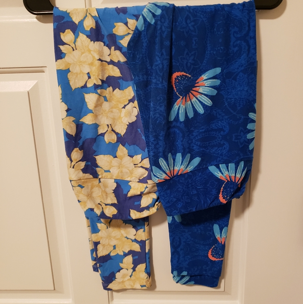 Set of 2- Floral LuLaRoe OS Leggings